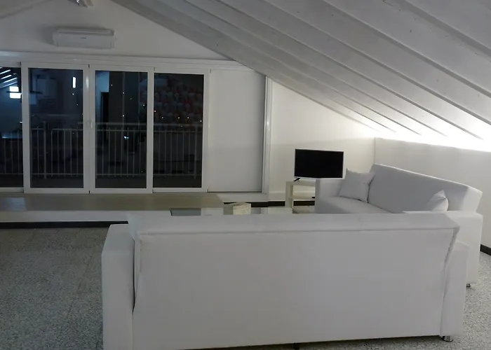 Penthouse By The Sea Apartman Levanto