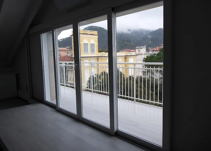 Penthouse By The Sea * Levanto