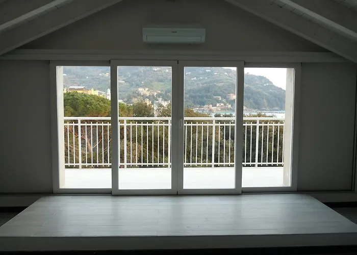 Apartman Penthouse By The Sea Levanto